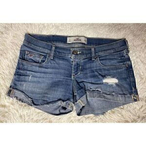 EUC Hollister Distressed Jean Booty Shorts size 3 Waist 26